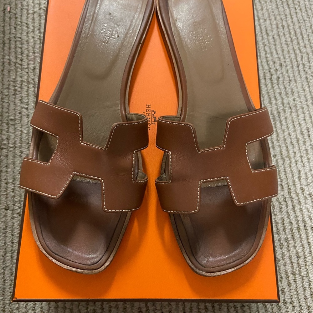 Hermes Oran sandals slides 42/ 12 authentic preowned